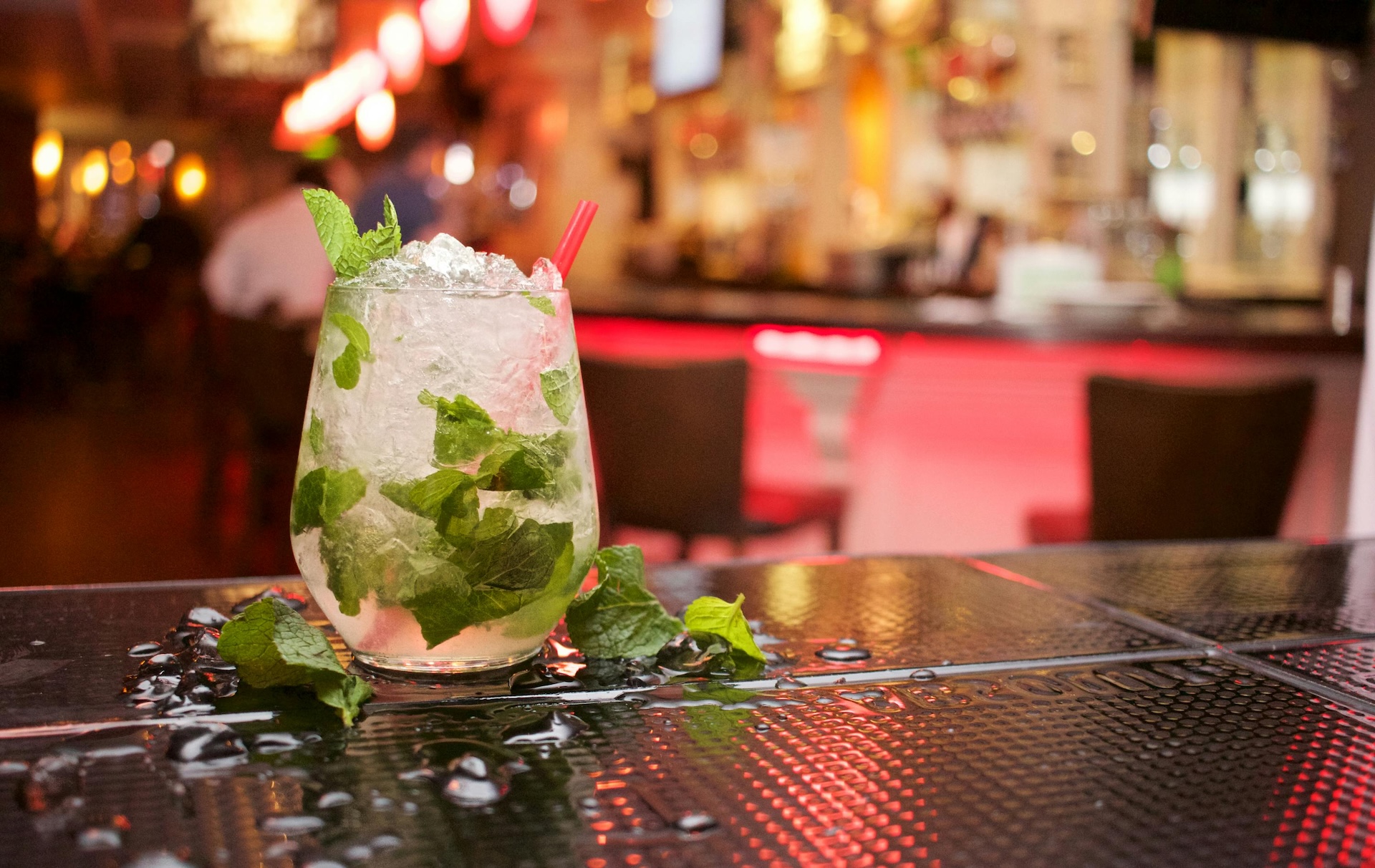mojito tequila drink at bar